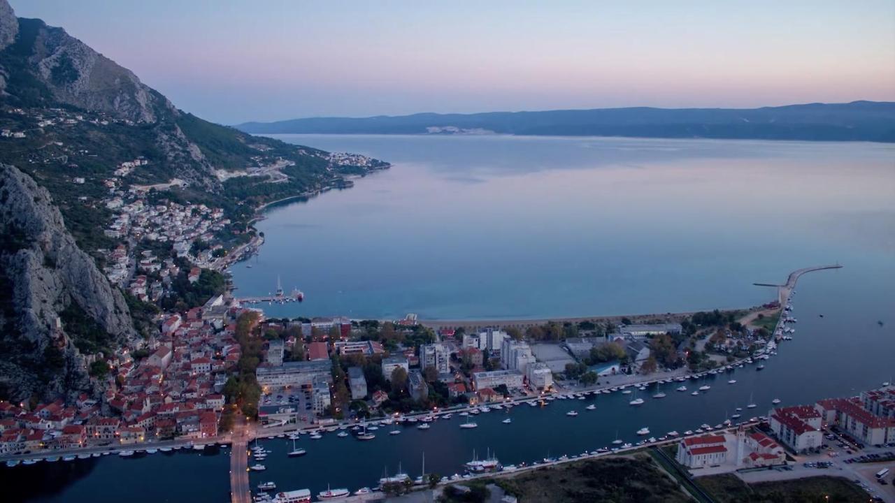 Apartment Victoria Omiš Dış mekan fotoğraf